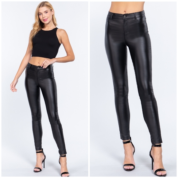 Chic Black Matte Vegan Leather Stretchy Skinny Pants - Picture 5 of 6
